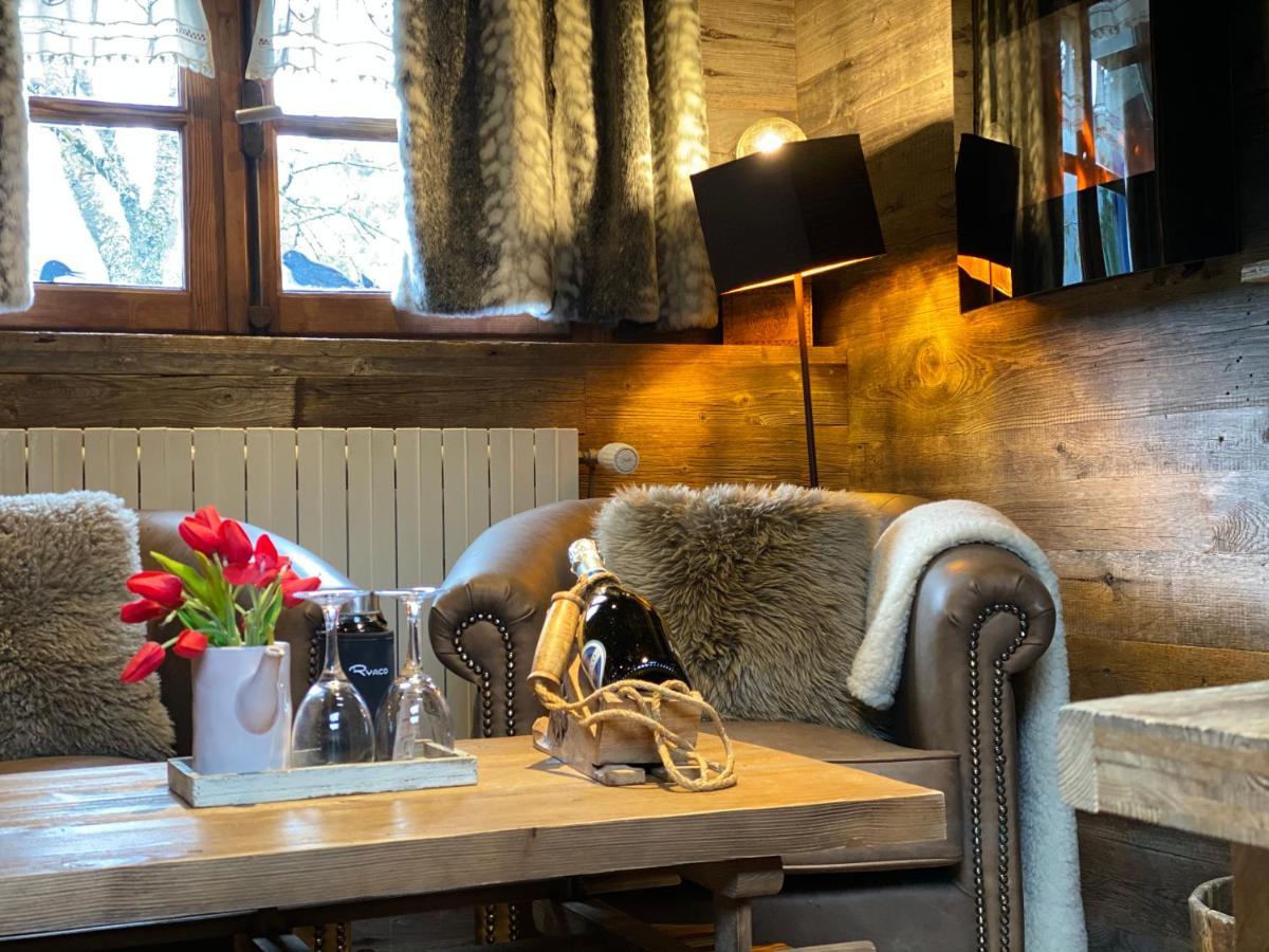 Micro-Lodge, Le Petit Nid D'Amour Montriond Esterno foto