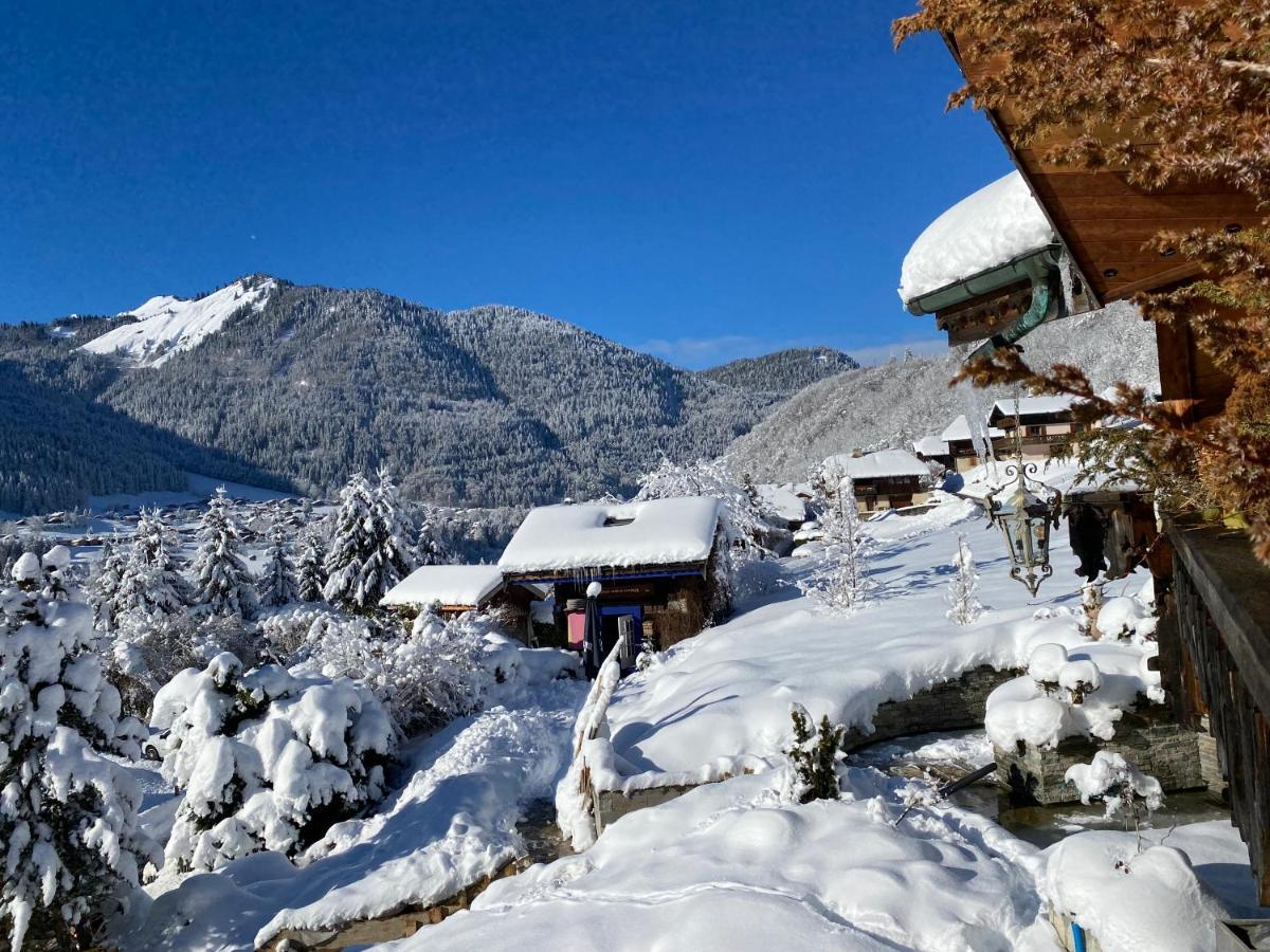 Micro-Lodge, Le Petit Nid D'Amour Montriond Esterno foto