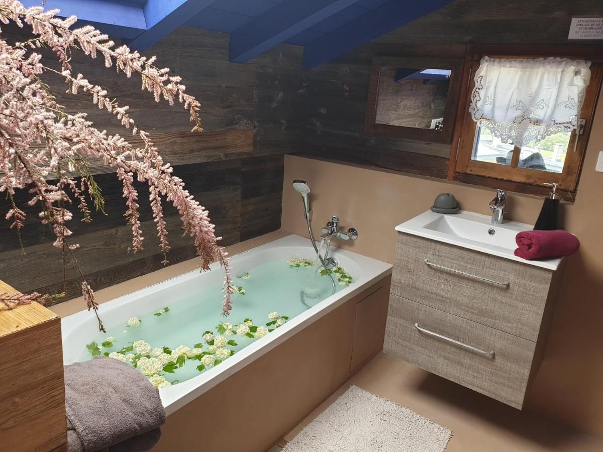 Micro-Lodge, Le Petit Nid D'Amour Montriond Esterno foto